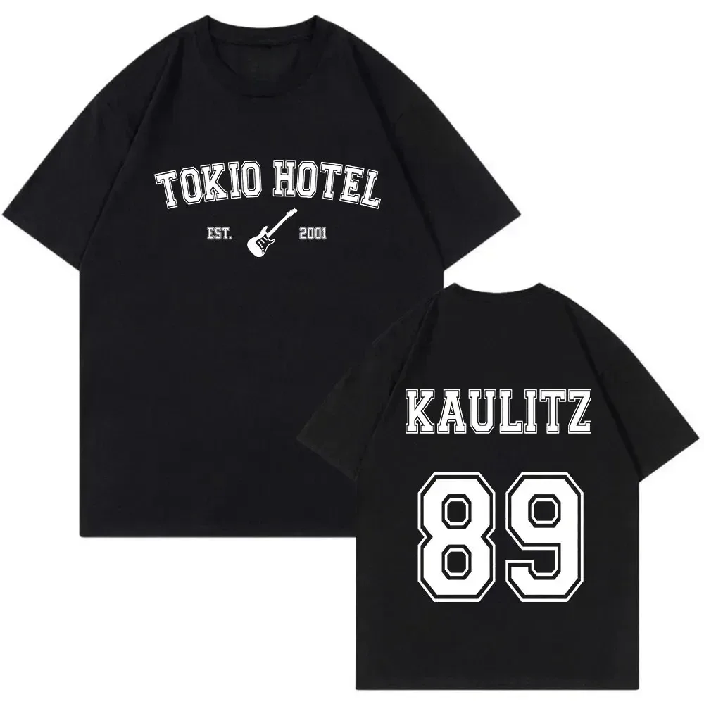 Street Fashion In Tokyo - Banda de rock tokyo hotel monograma