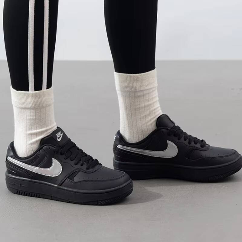 Tênis Feminino Nike Gamma Forc - Street Fashion Nike avaliação e preço