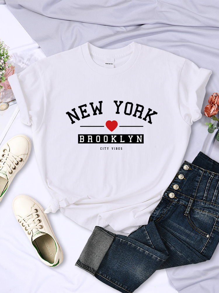 Camiseta com Estampa de Letras - Street Fashion In New York avaliação e preço